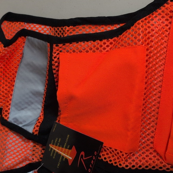 Public safety vest - Picture 3 of 5